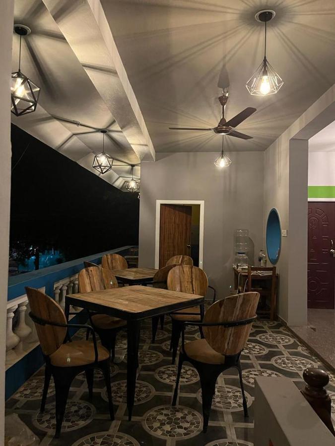 Unearth Hostel Auroville Exterior foto