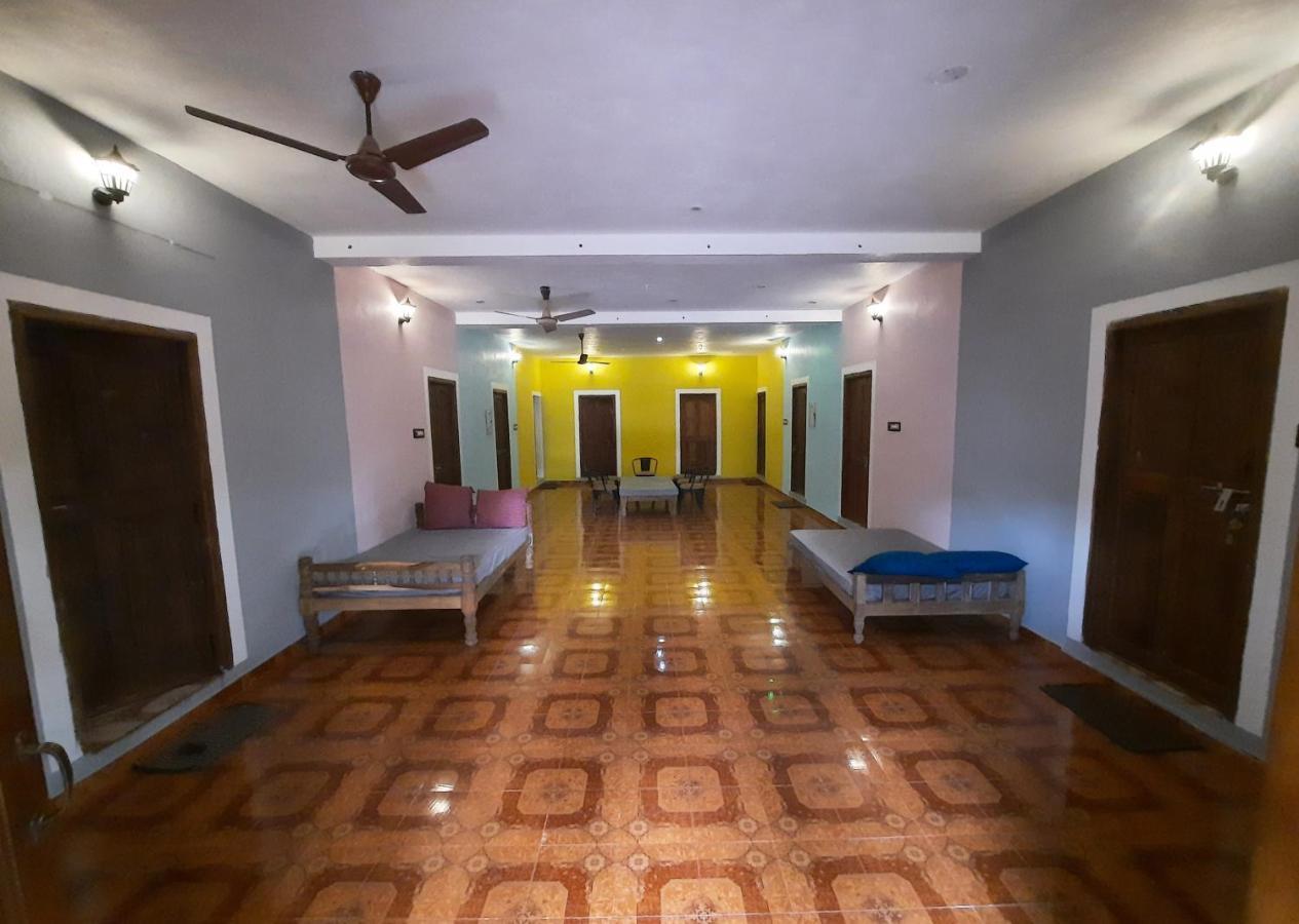 Unearth Hostel Auroville Exterior foto