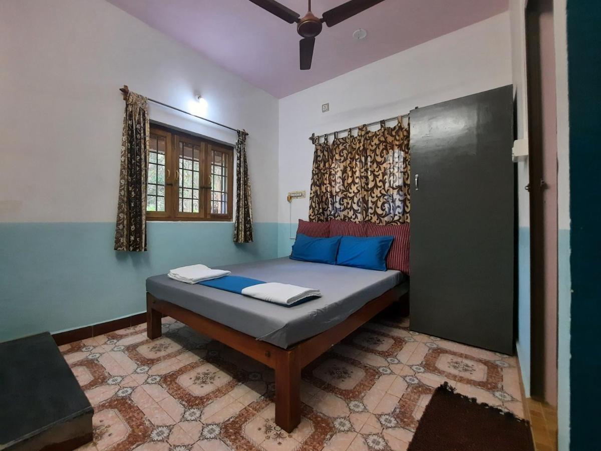 Unearth Hostel Auroville Exterior foto